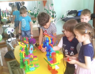 «Мир роботов» в детском саду №3 «Колокольчик» г. Пионерский
