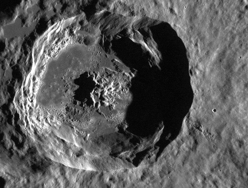 Кратер Калорис на поверхности Меркурия